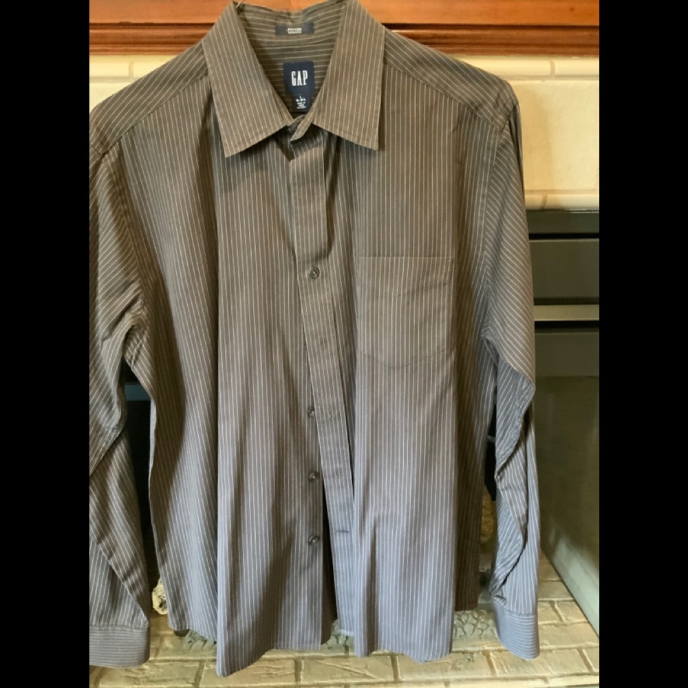 Men’s Dress Button Up